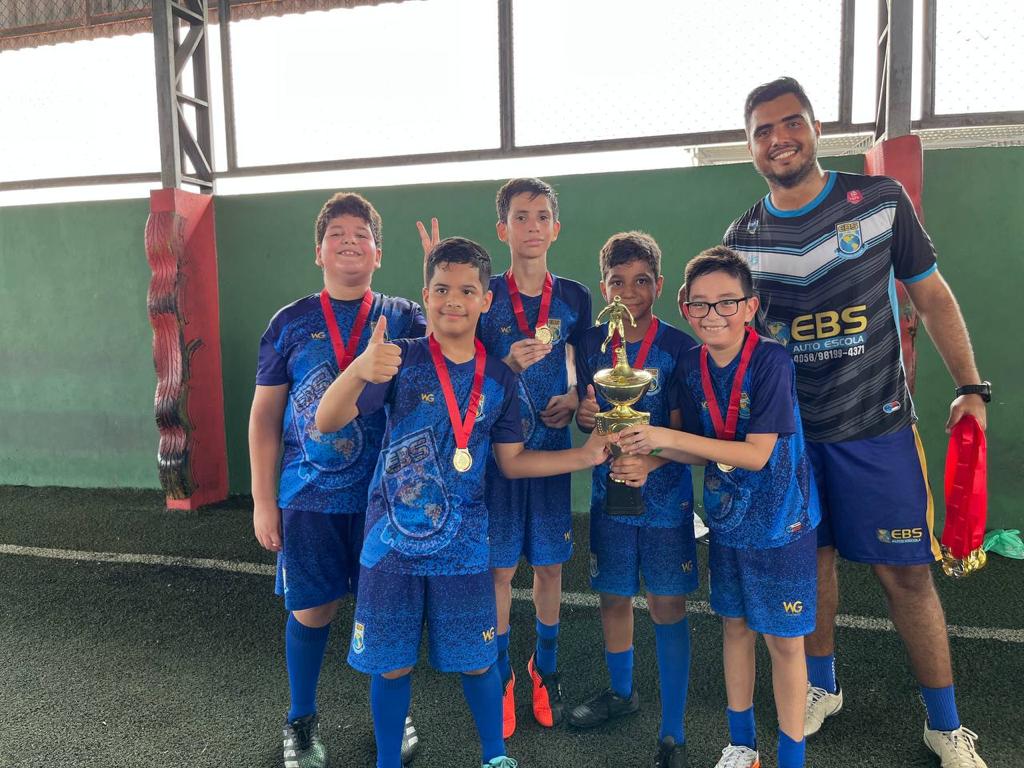 FOTO ESCOLINHA 2.jpeg